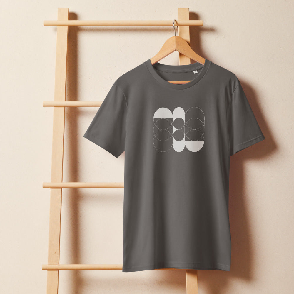 A sequence of nested Cassini ovals in fine hairline weight, transitioning from two loops to a flattened ellipse on a t-shirt. On a wooden hanger, Slate colourway.